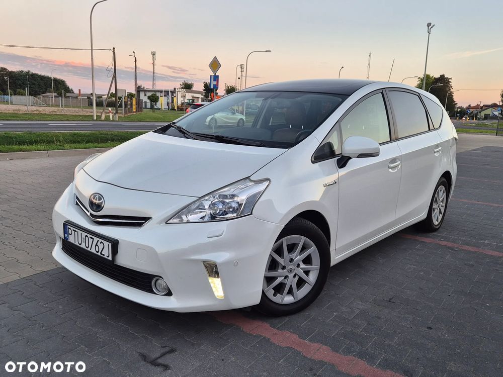 Toyota Prius+ - 13