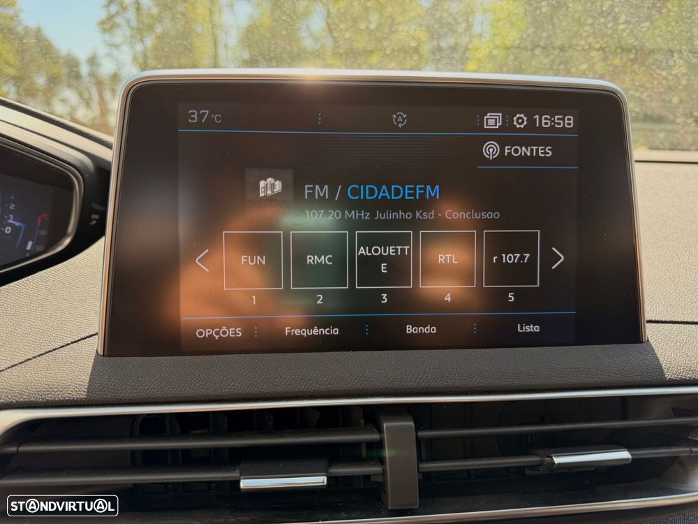 Peugeot 3008 1.2 PureTech Allure EAT6 - 42