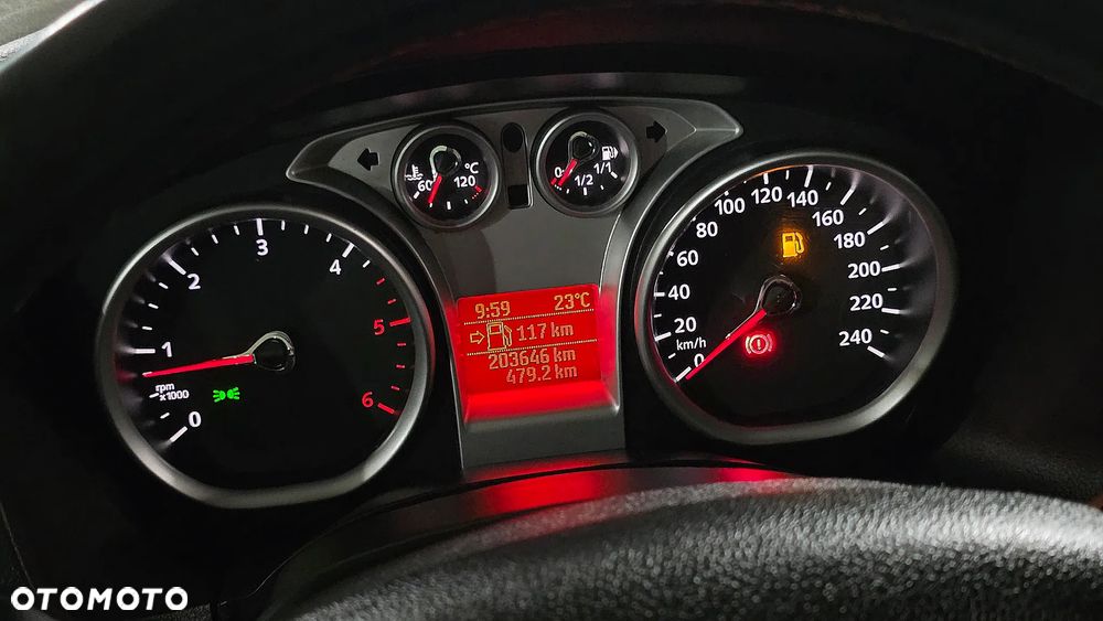 Ford Focus 1.6 TDCi Ghia - 33