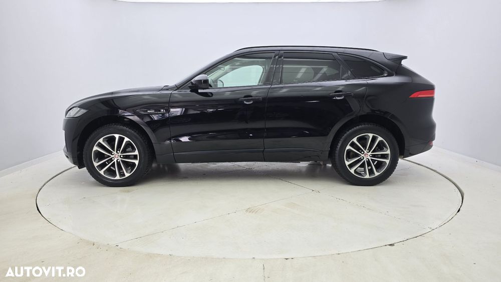 Jaguar F-Pace - 9
