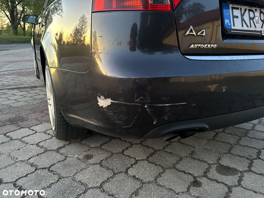 Audi A4 Limousine - 8