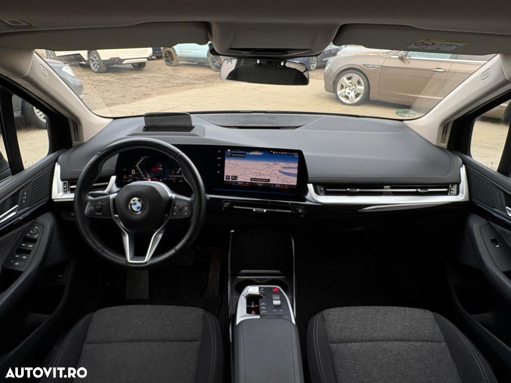 BMW Seria 2 218i AT Luxury Line - 11