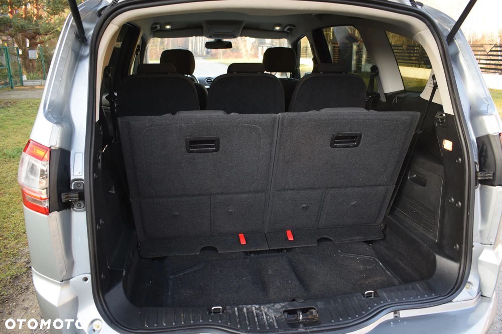 Ford S-Max 2.0 TDCi DPF Titanium - 15