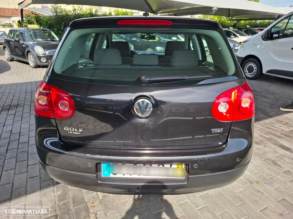 VW Golf 1.9 TDi 6V Confortline - 9