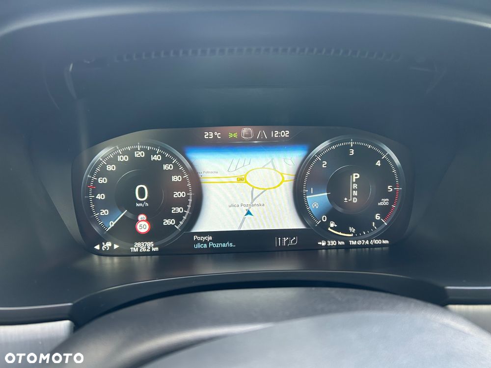 Volvo S90 D4 Momentum - 14