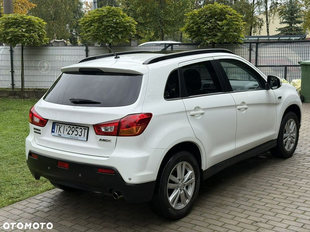 Mitsubishi ASX - 3