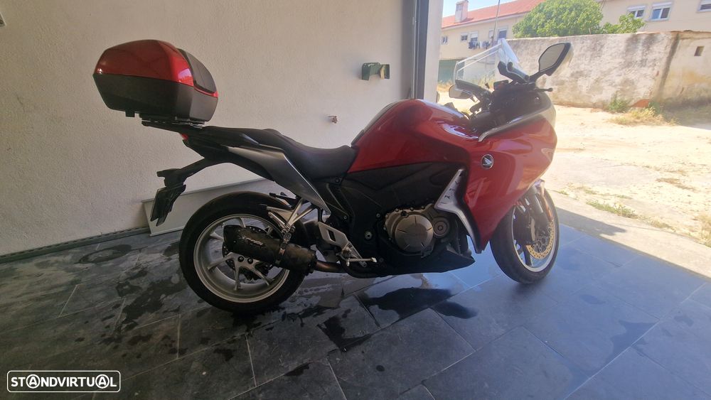 Honda VFR VFR 1200 F - 6