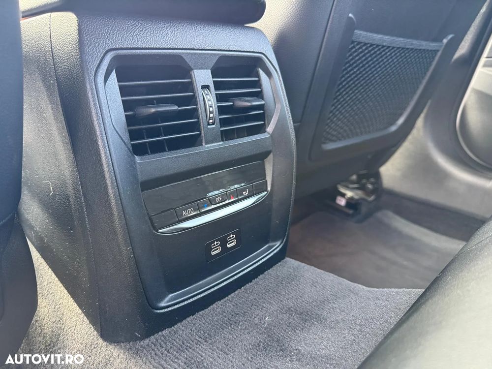 BMW Seria 3 318d Touring Aut. M Sport - 10