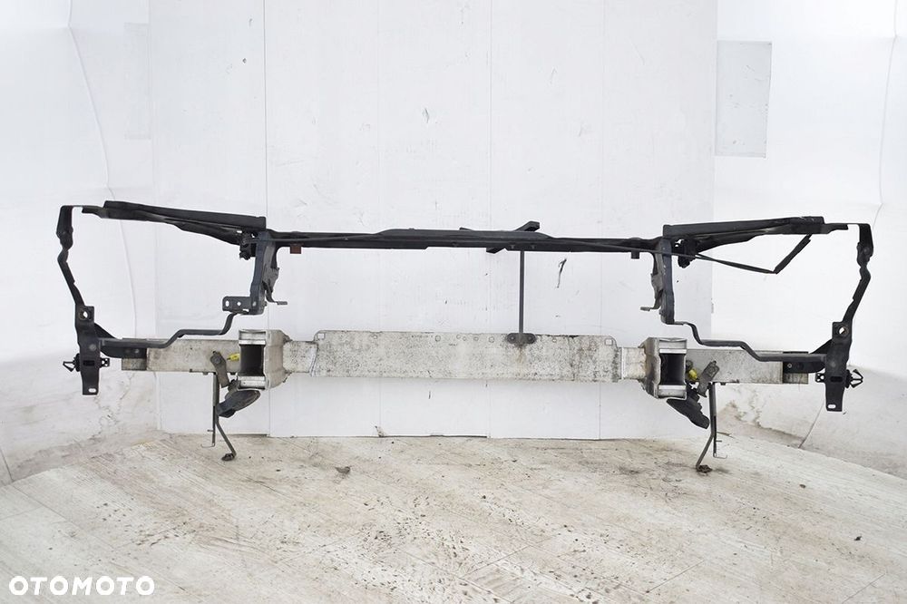 wzmocnienie pas * przedni mercedes c-klasa w204 - 2