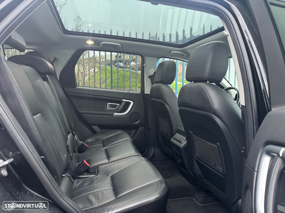 Land Rover Discovery Sport 2.0 eD4 HSE Luxury - 36