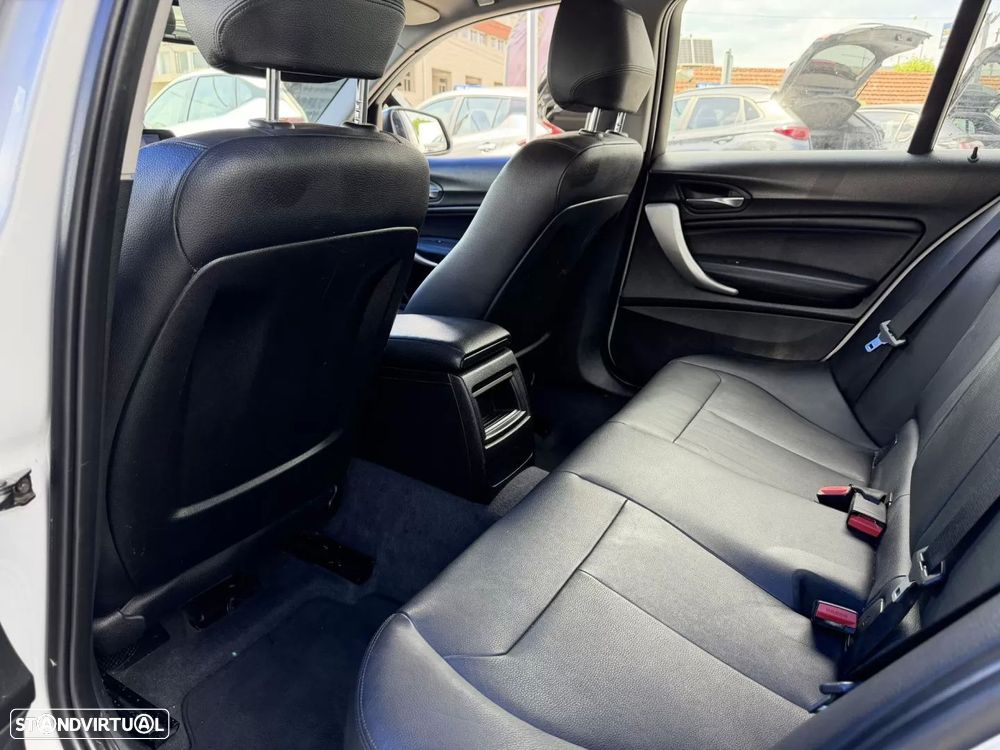 BMW 116 d EDynamics Line Urban - 34