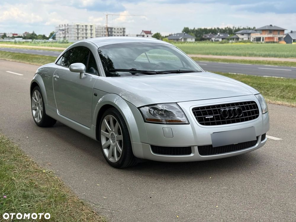 Audi TT Coupé - 10