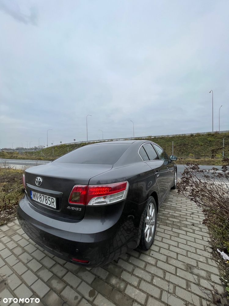 Toyota Avensis 2.0 Premium EU5 MS - 5