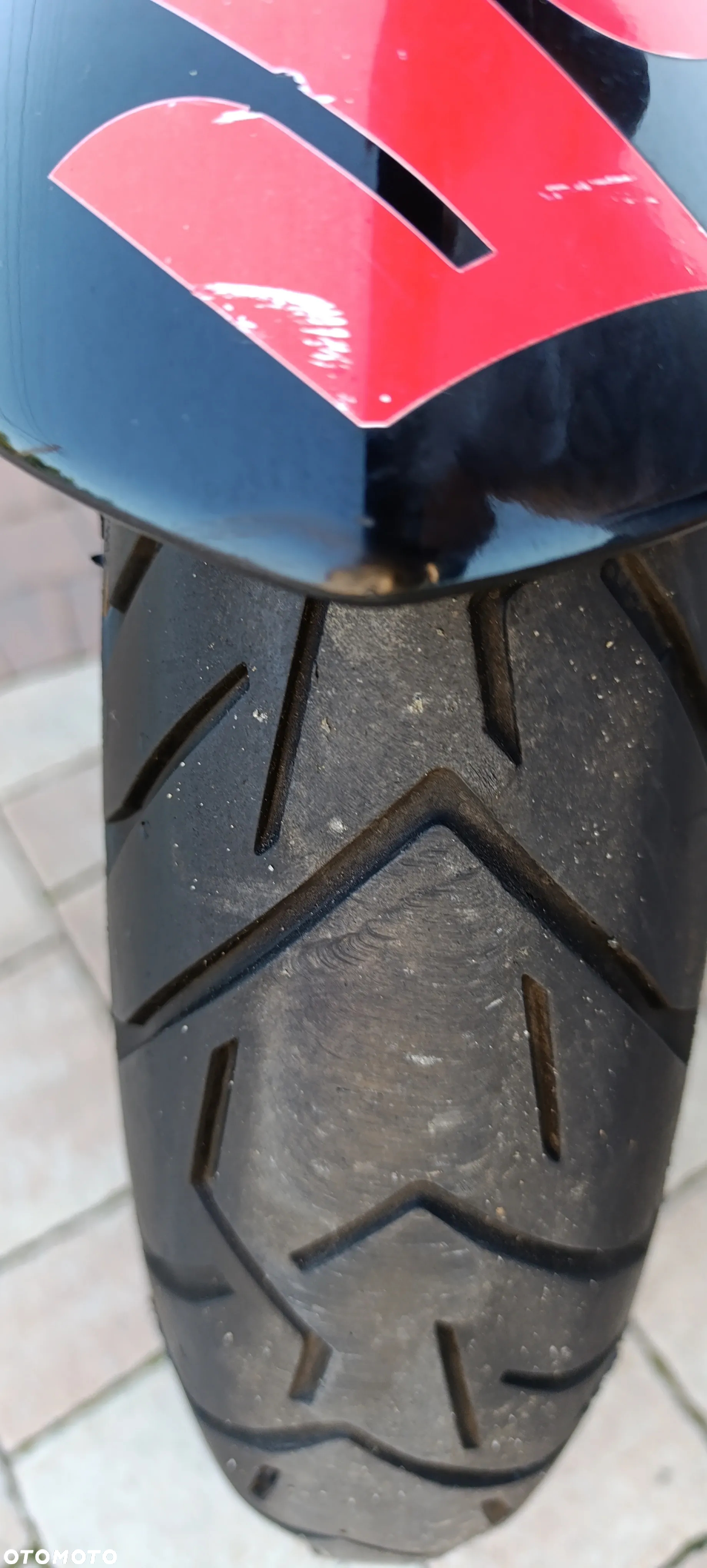 Suzuki V-STROM - 18