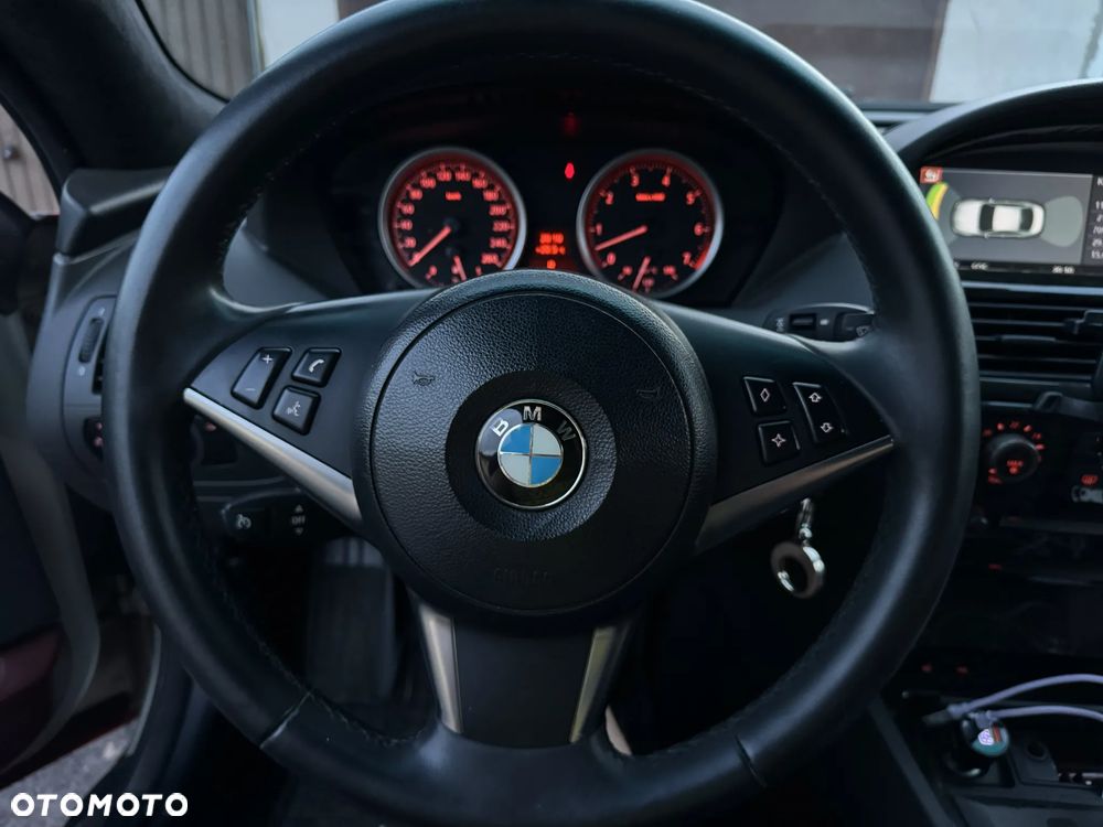 BMW Seria 6 645 Ci - 8