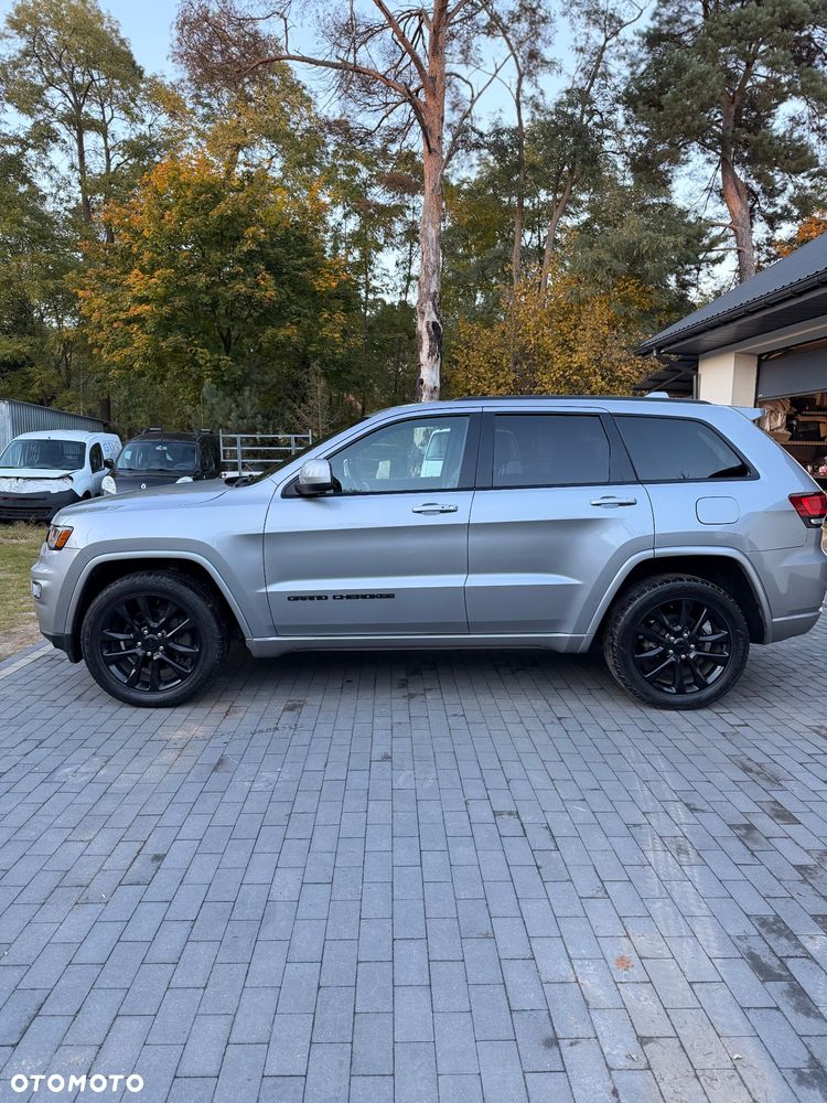 Jeep Grand Cherokee 2021 photo 2