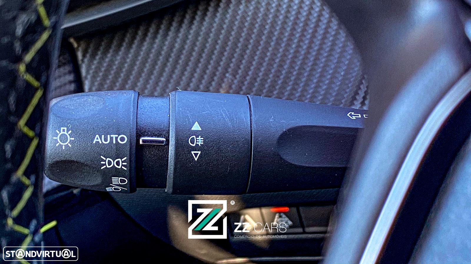 Peugeot e-208 50 kWh GT - 39