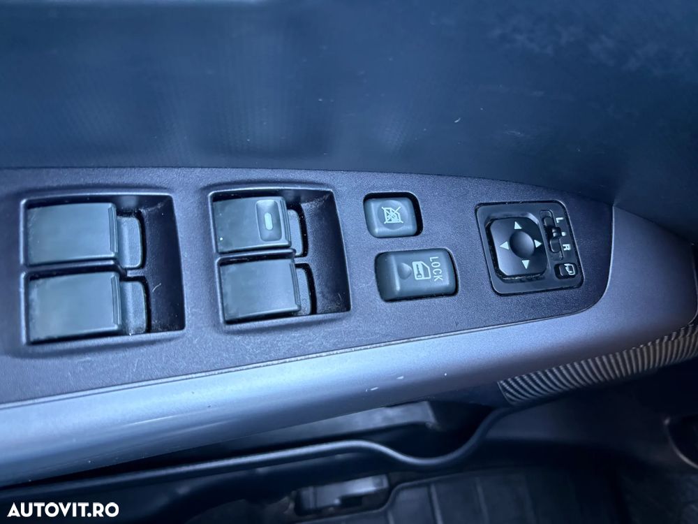 Mitsubishi Outlander 2.2 DI-D 4WD Intense - 16