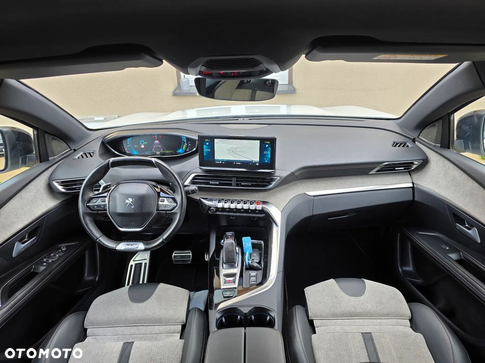 Peugeot 3008 1.6 PureTech Hybrid4 PHEV GT S&S EAT8 - 34