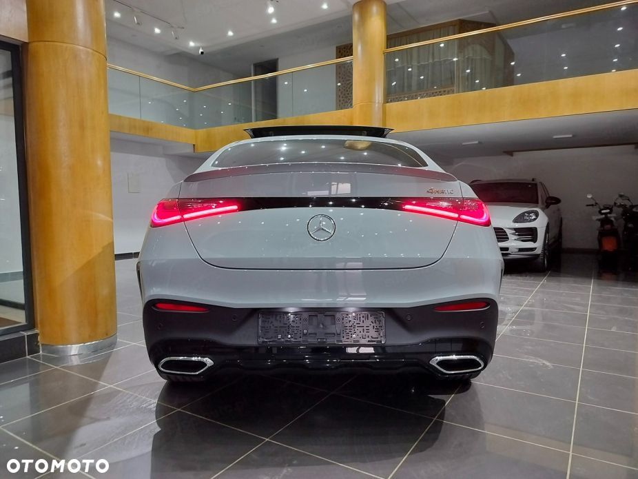 Mercedes-Benz GLC 200 mHEV 4-Matic AMG Line - 6