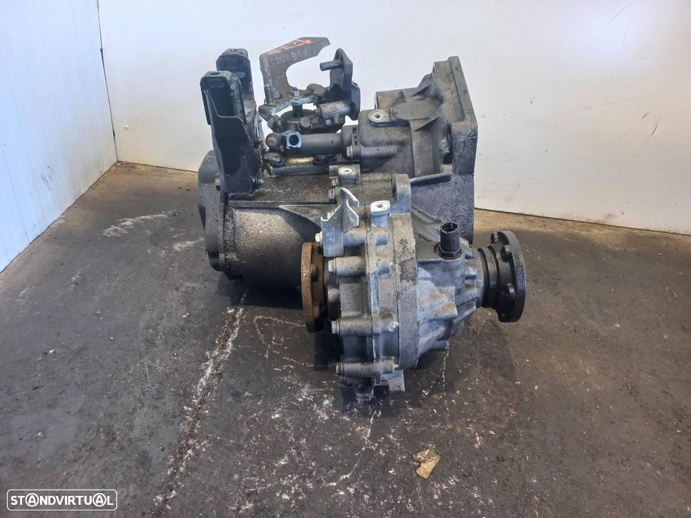 CAIXA DE VELOCIDADES SEAT IBIZA BERLINA 6J5 REF. LBQ - 1