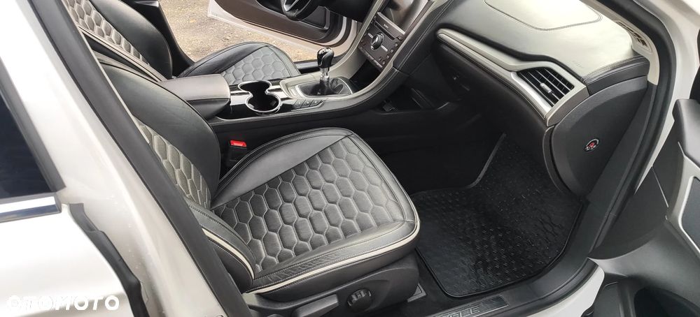 Ford Mondeo Vignale 2.0 TDCi - 27