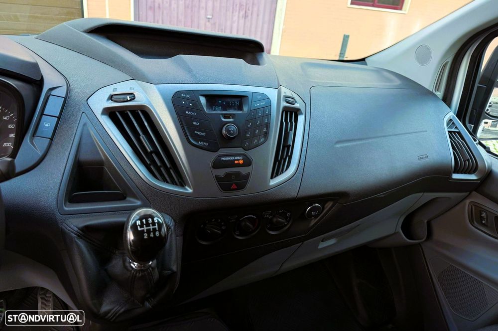 Ford Transit Custom - 10