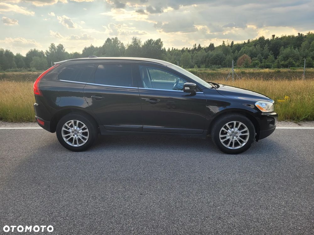Volvo XC 60 2.4D AWD Momentum - 3