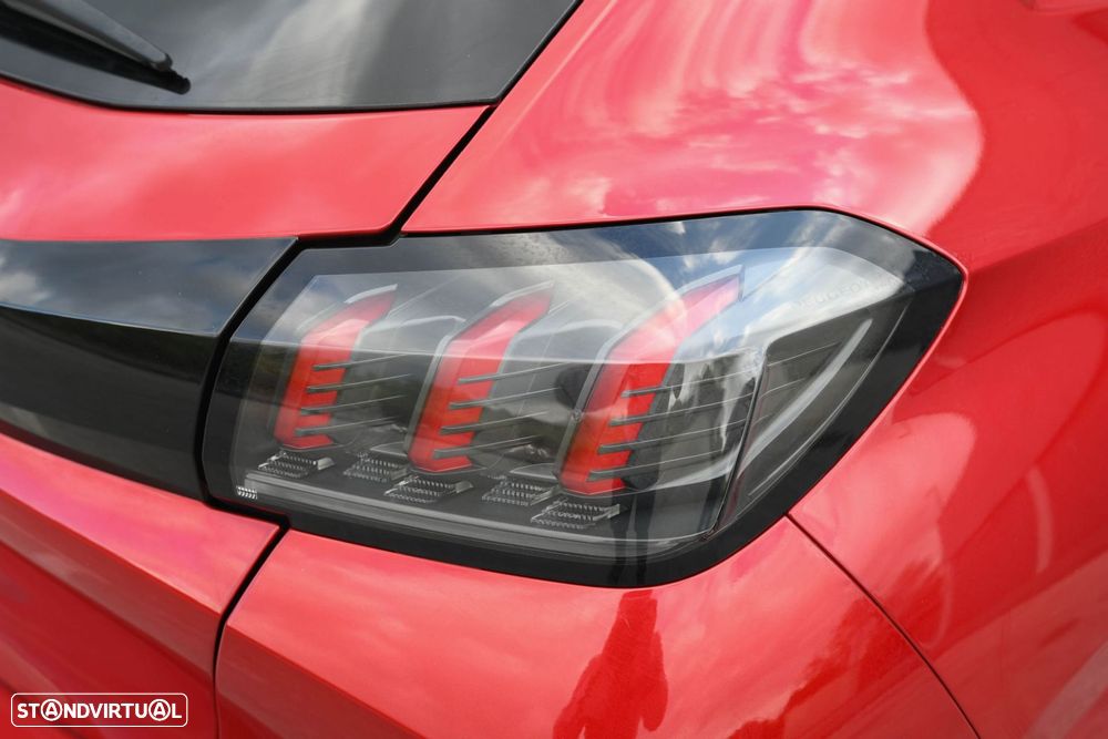 Peugeot 208 1.2 PureTech Allure EAT8 - 33