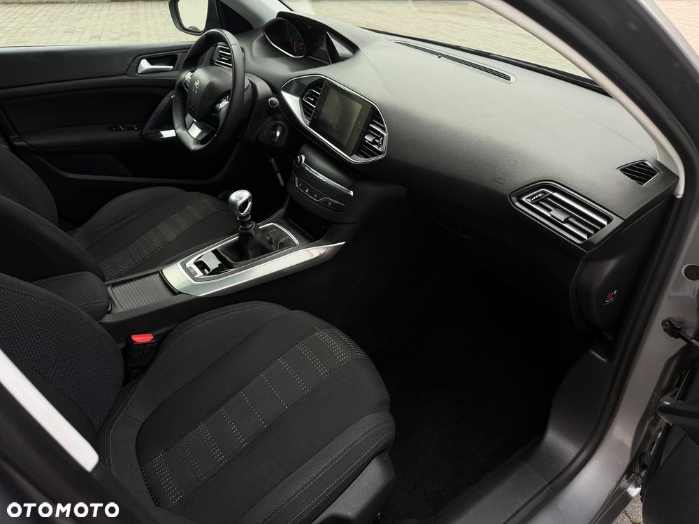 Peugeot 308 BlueHDi FAP 120 Stop&Start Style - 18