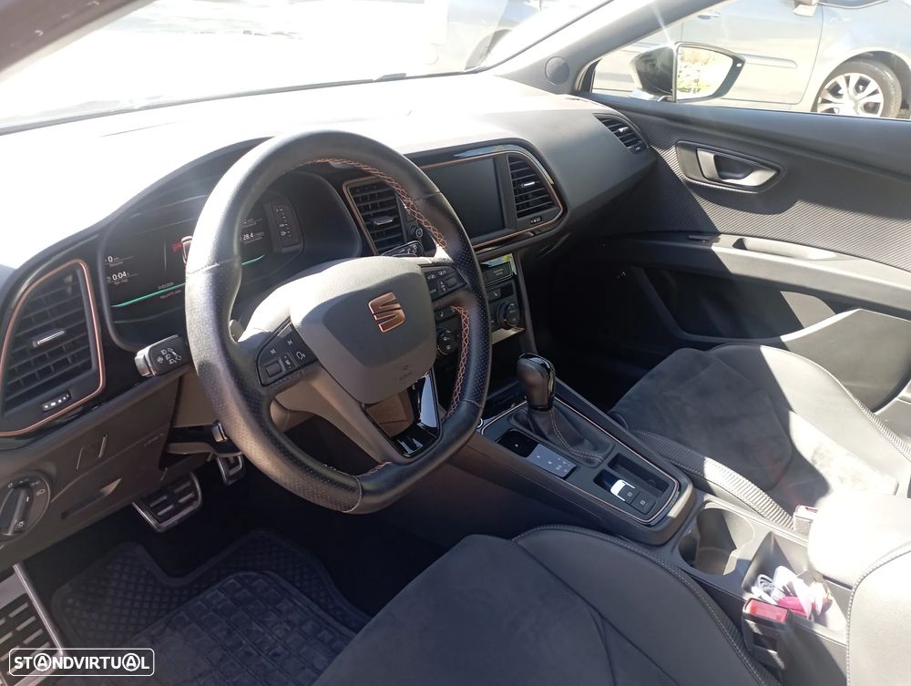 SEAT Leon ST 2.0 TSI S&S 4Drive DSG Cupra 300 Edition Carbon - 16