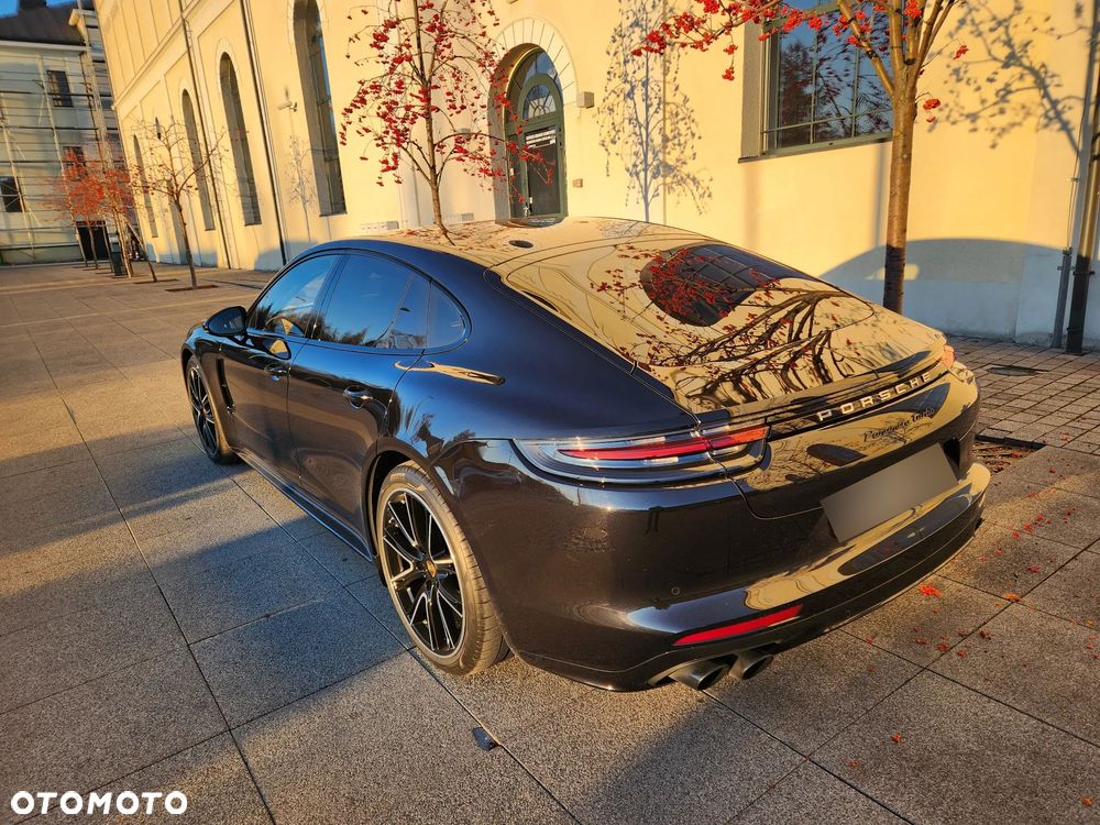 Porsche Panamera Turbo - 9