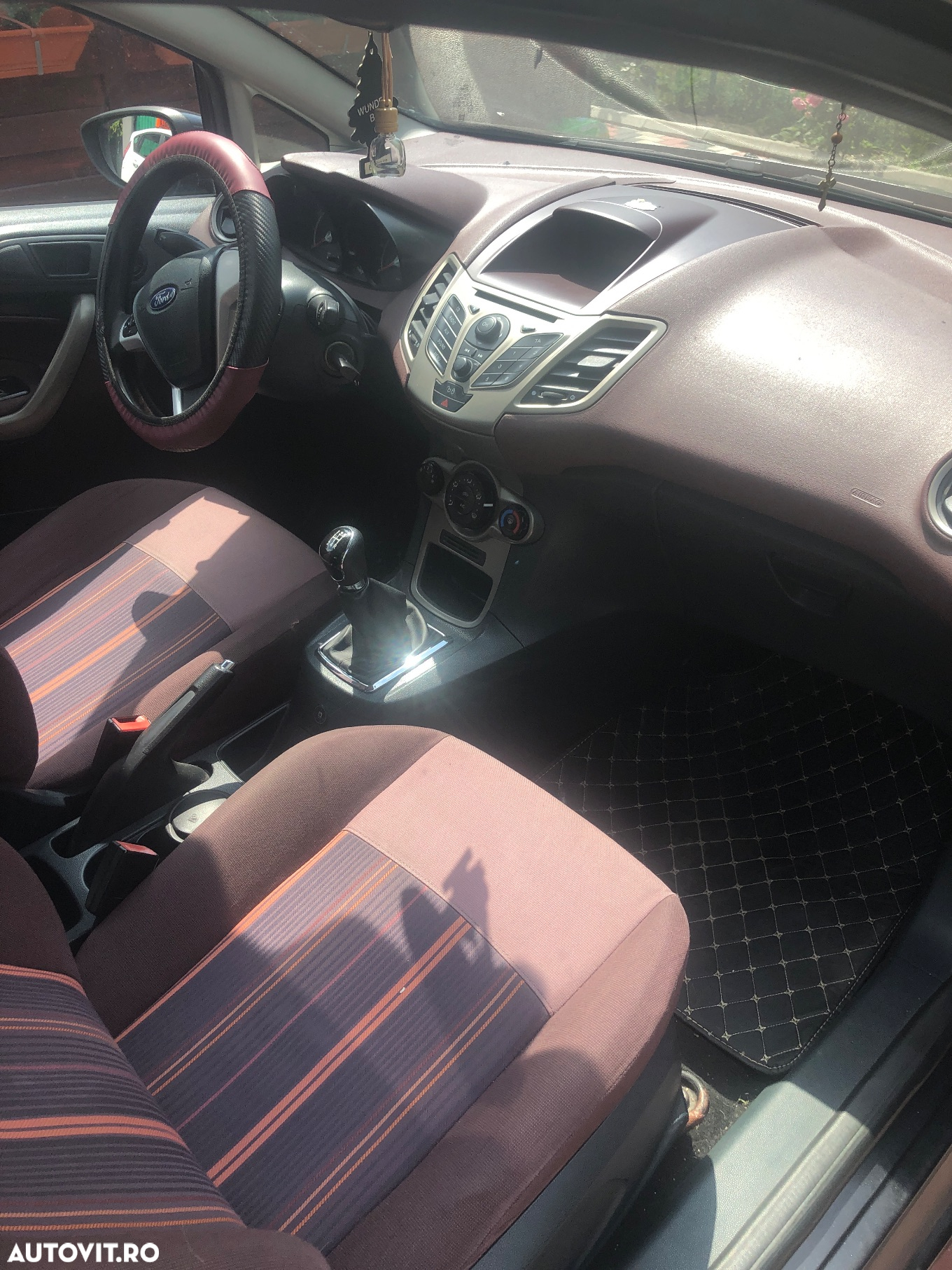 Ford Fiesta 1.4i Trend - 8