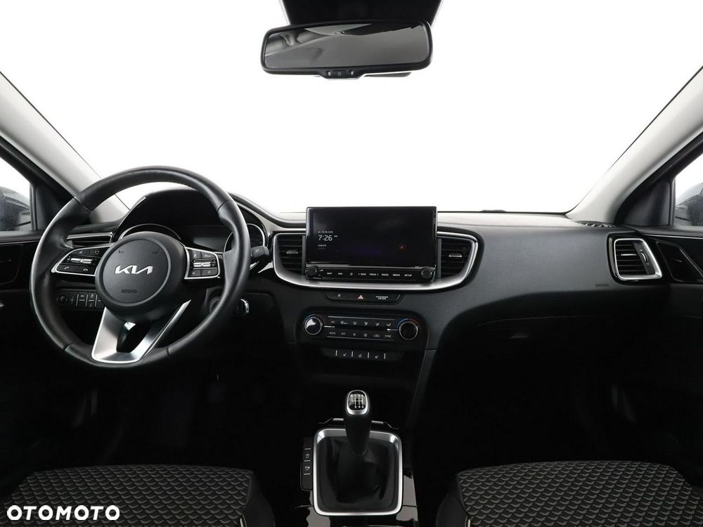 Kia XCeed 1.5 T-GDI OPF JBL Sound Edition - 16