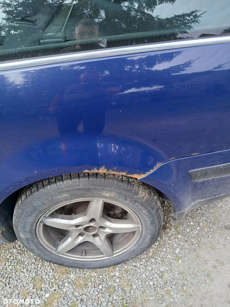 Volkswagen Passat - 10