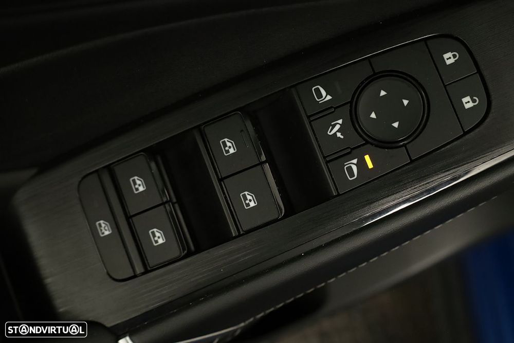 Nissan Qashqai 1.3 DIG-T N-Connecta LED Xtronic - 19