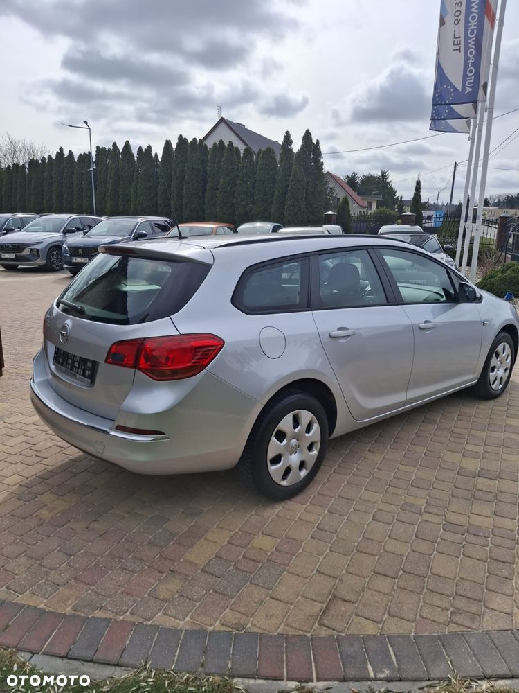 Opel Astra 1.6 Selection - 6