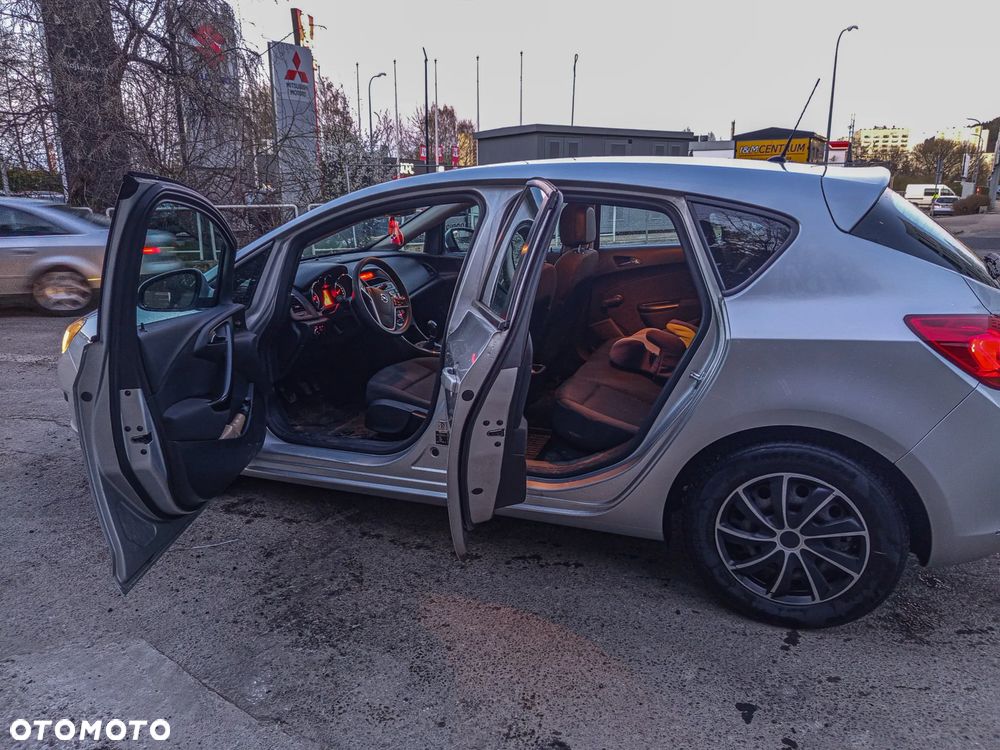 Opel Astra - 5