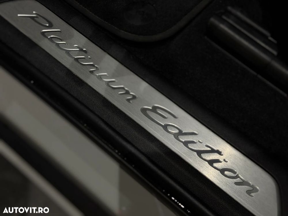 Porsche Cayenne - 23