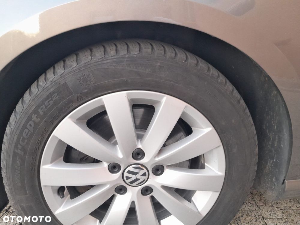 Volkswagen Passat 1.8 TSI Comfortline - 9