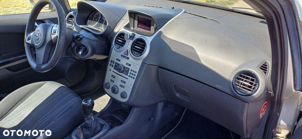 Opel Corsa - 7