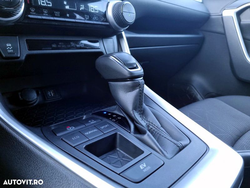 Toyota RAV4 2.5 VVT-iE 4x2 Dynamic - 24