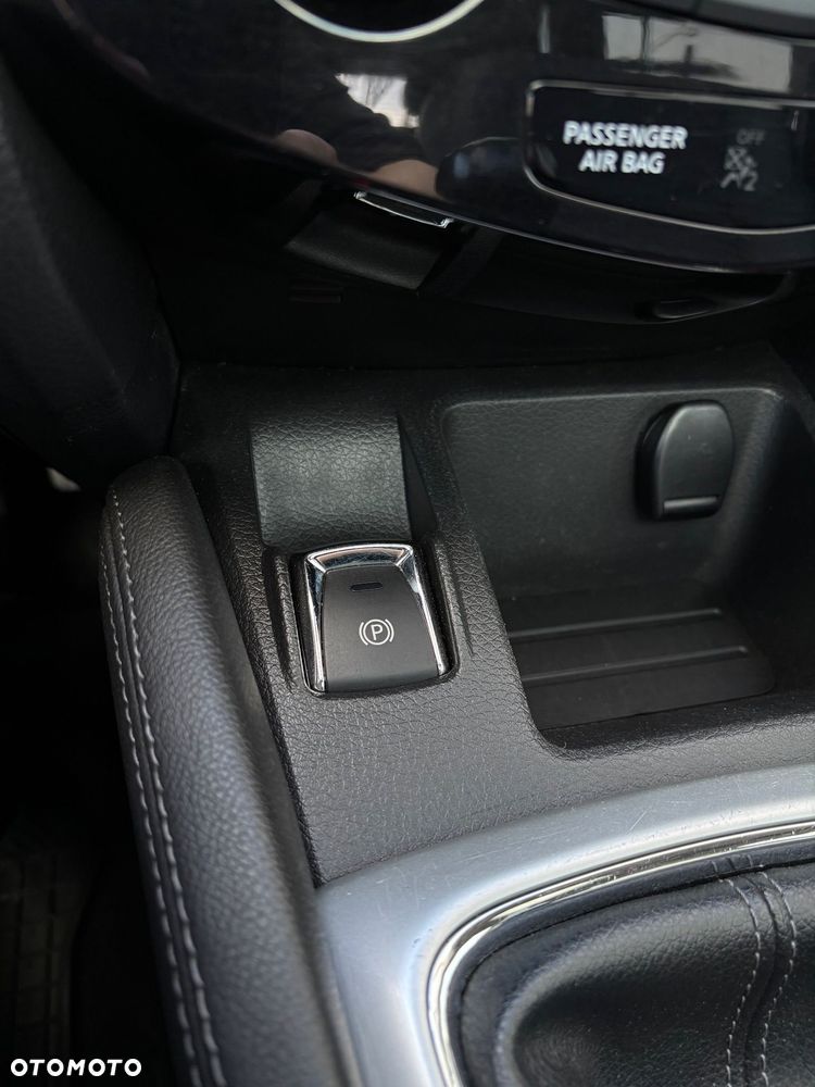 Nissan Qashqai 1.5 dCi Tekna+ - 24