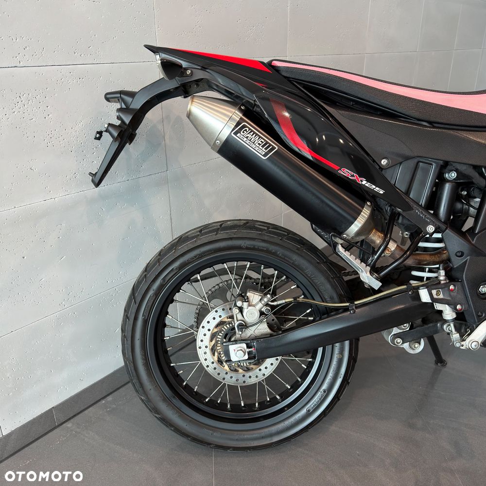 Aprilia SX - 7