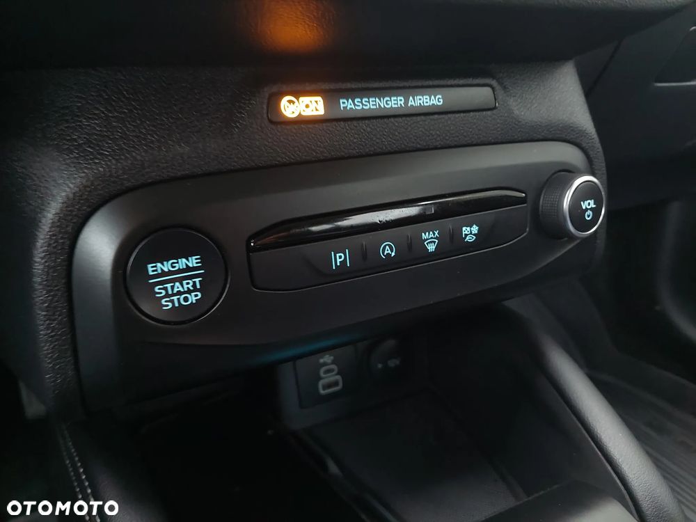 Ford Focus 1.5 EcoBlue Titanium X - 34