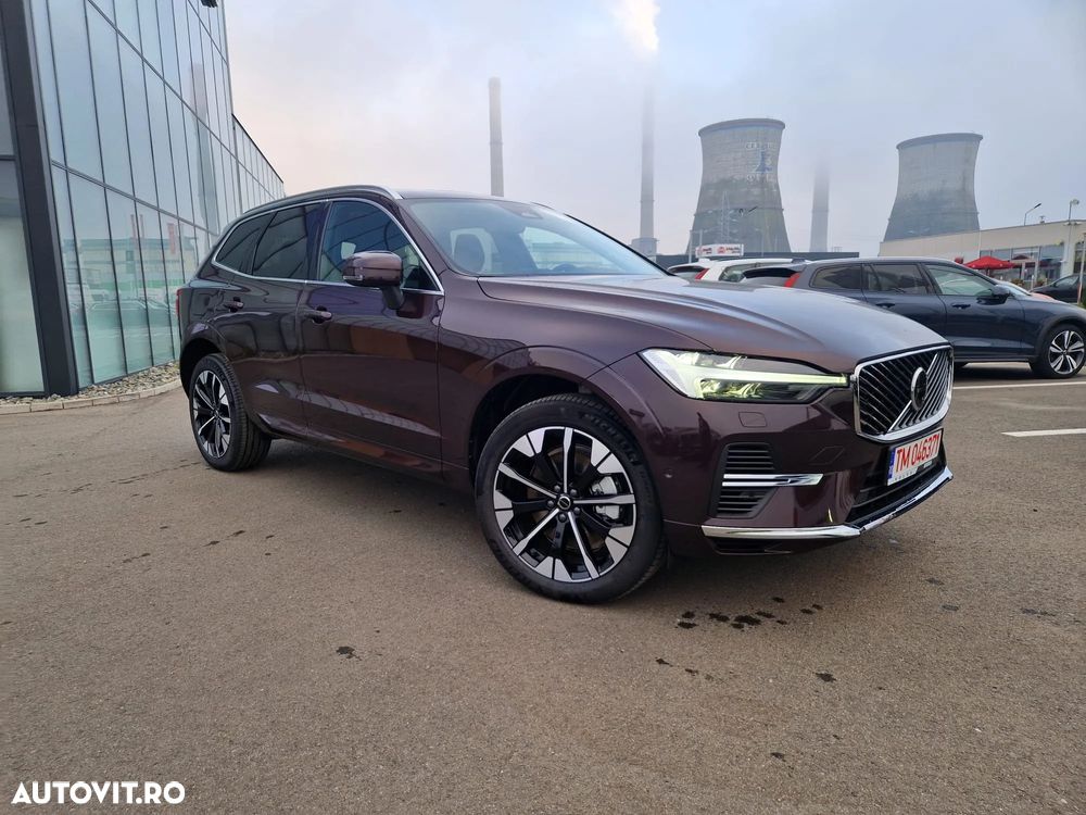 Volvo XC 60 T8 AWD AT PHEV Ultra Bright - 4