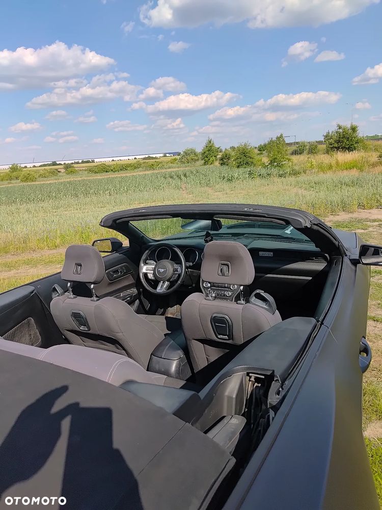 Ford Mustang 3.7 V6 - 9
