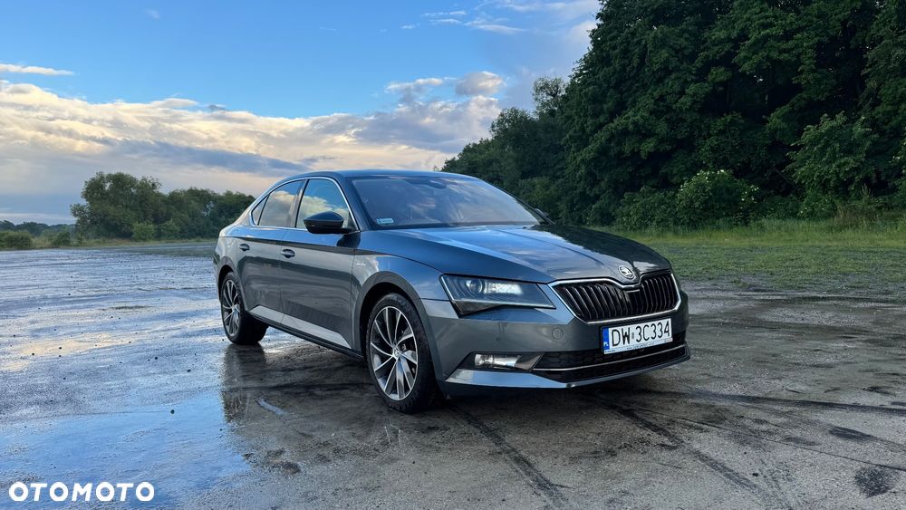 Skoda Superb 2.0 TDI L&K DSG - 9