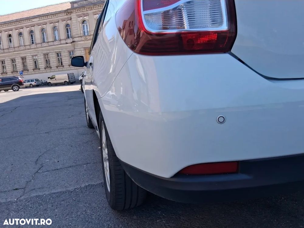 Dacia Logan 1.2 Prestige - 7