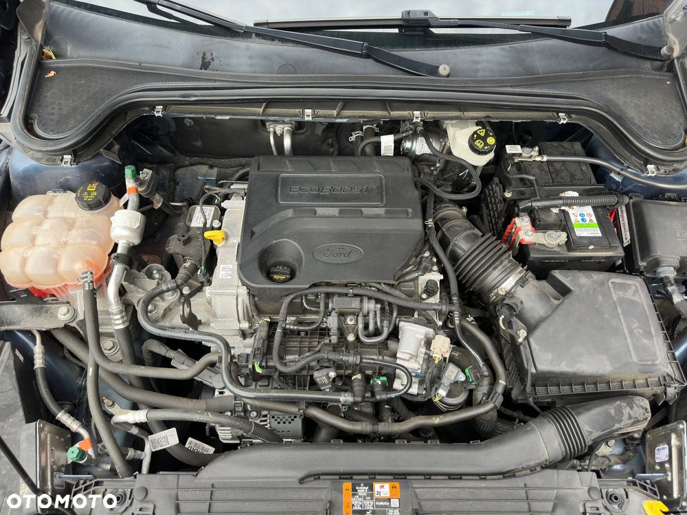 Ford Focus 1.0 EcoBoost mHEV ST-Line X - 28